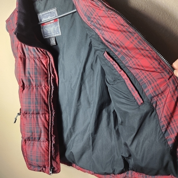 Eddie Bauer Womens WeatherEdge Red/Black Plaid Goose Down Vest-Size S - Picture 7 of 9